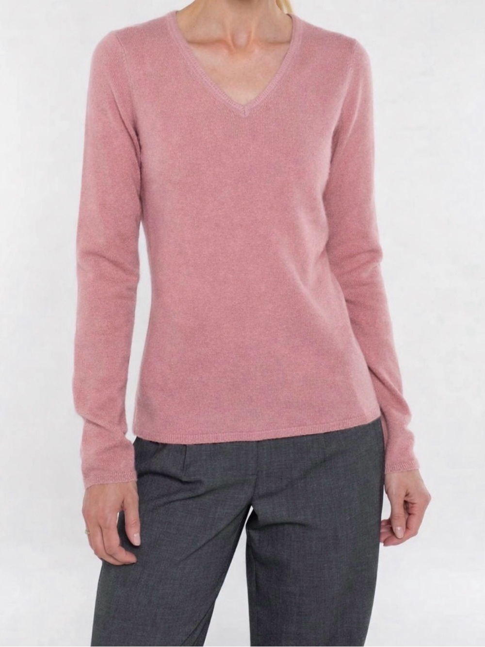 InCashmere Dusty Rose V-Neck Cashmere Sweater